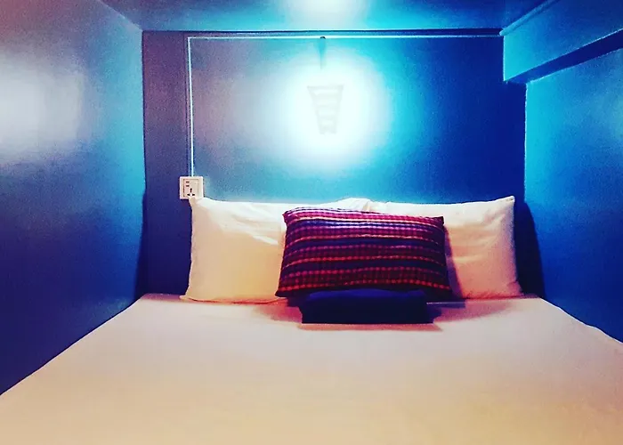 Hostel Snooze & Skybar Siem Reap